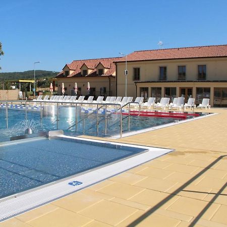 Resort Rybnicek Blatnice pod Svatym Antoninkem Luaran gambar