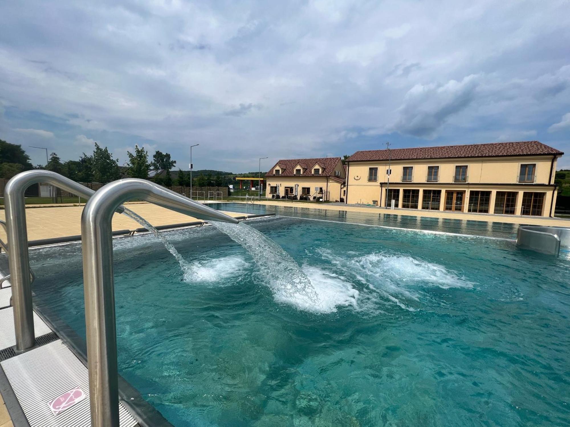 Resort Rybnicek Blatnice pod Svatym Antoninkem Luaran gambar
