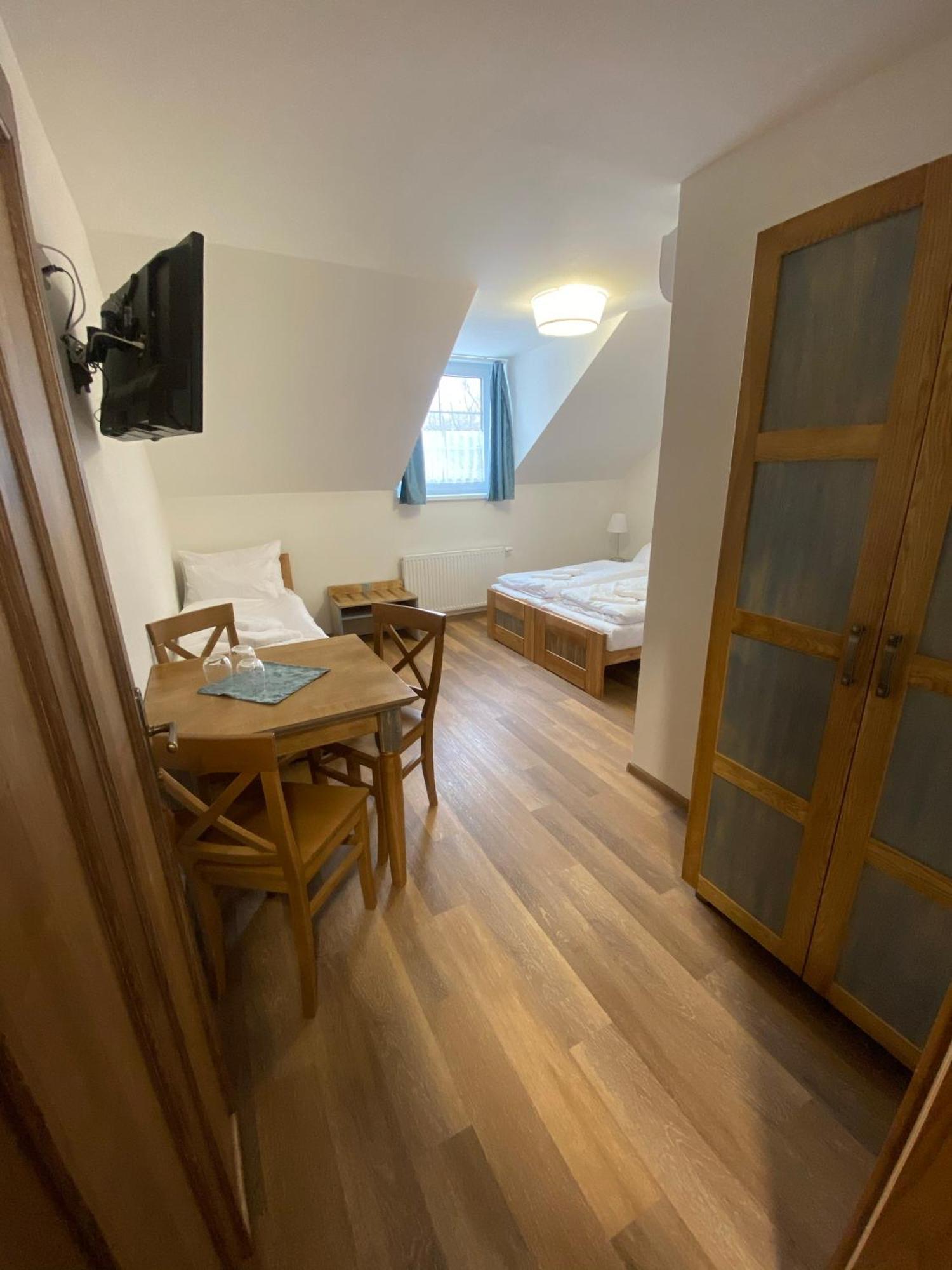 Resort Rybnicek Blatnice pod Svatym Antoninkem Luaran gambar